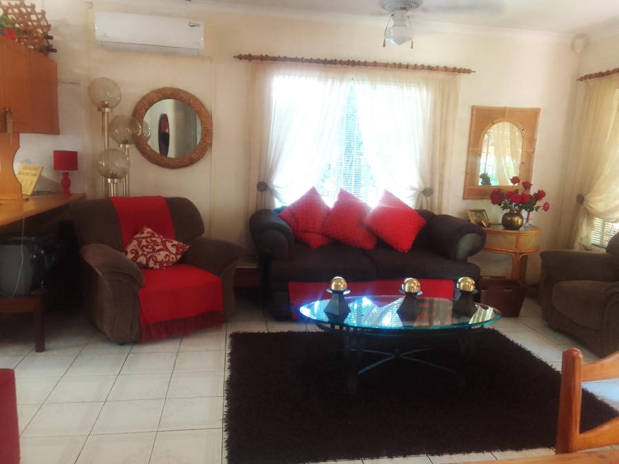 2 Bedroom Property for Sale in Geelhoutpark North West